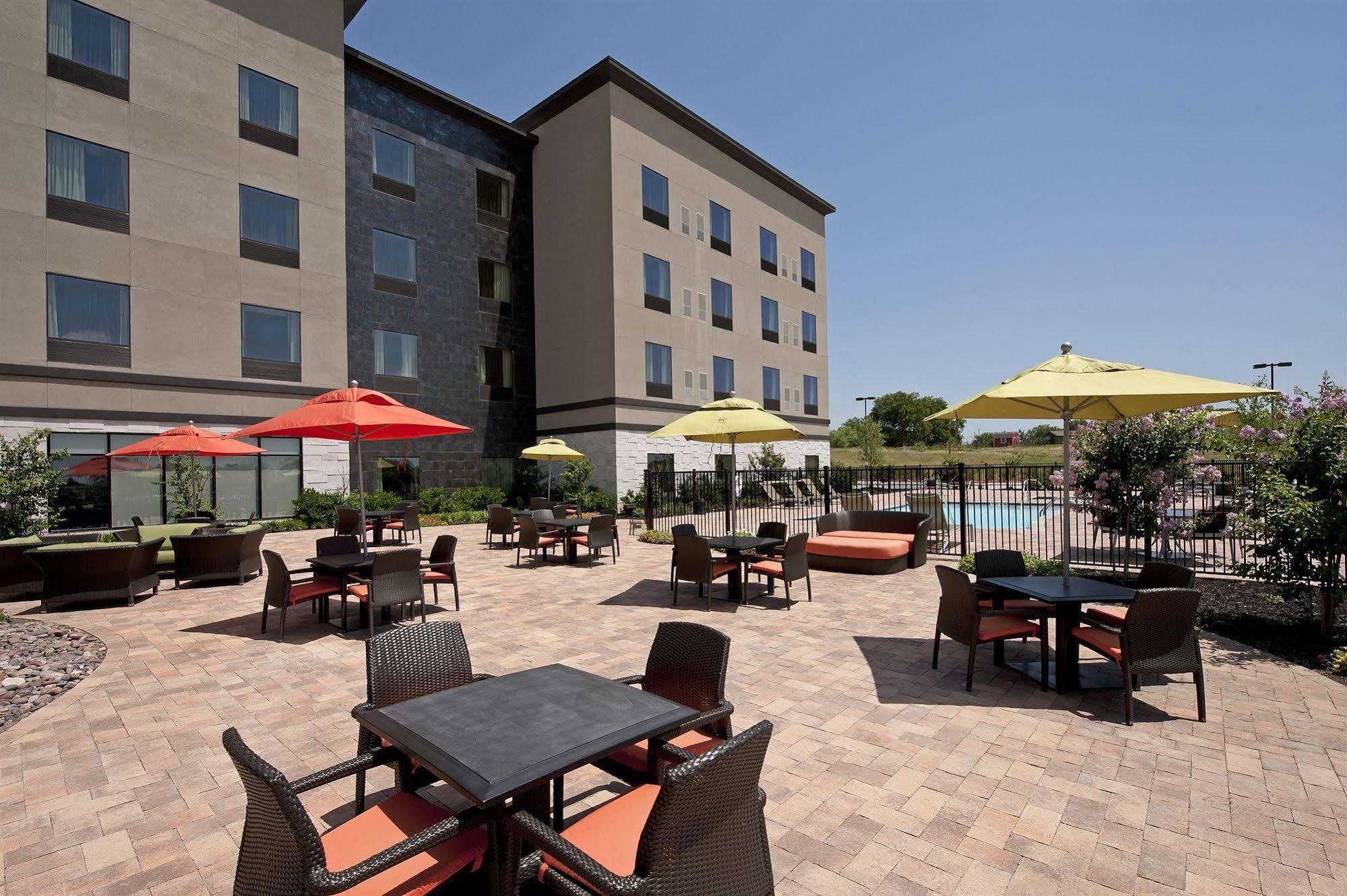 Hilton Garden Inn Ft Worth Alliance Airport Roanoke Kültér fotó
